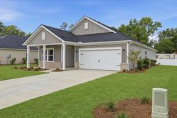 209 Evergreen St. photo 4