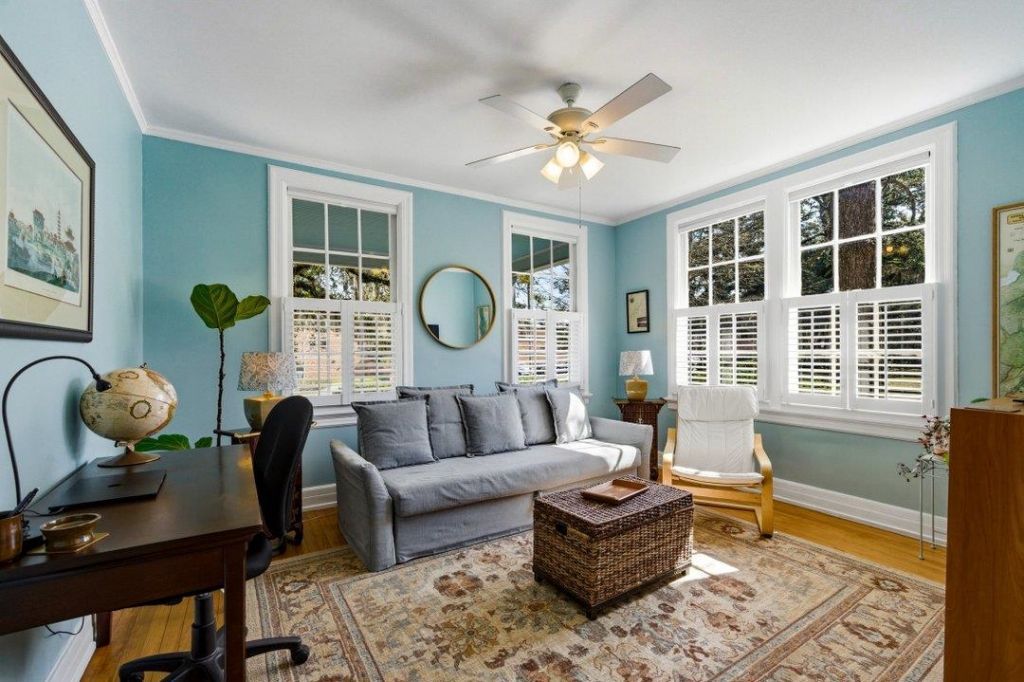 1013 Elm St. Photo 20