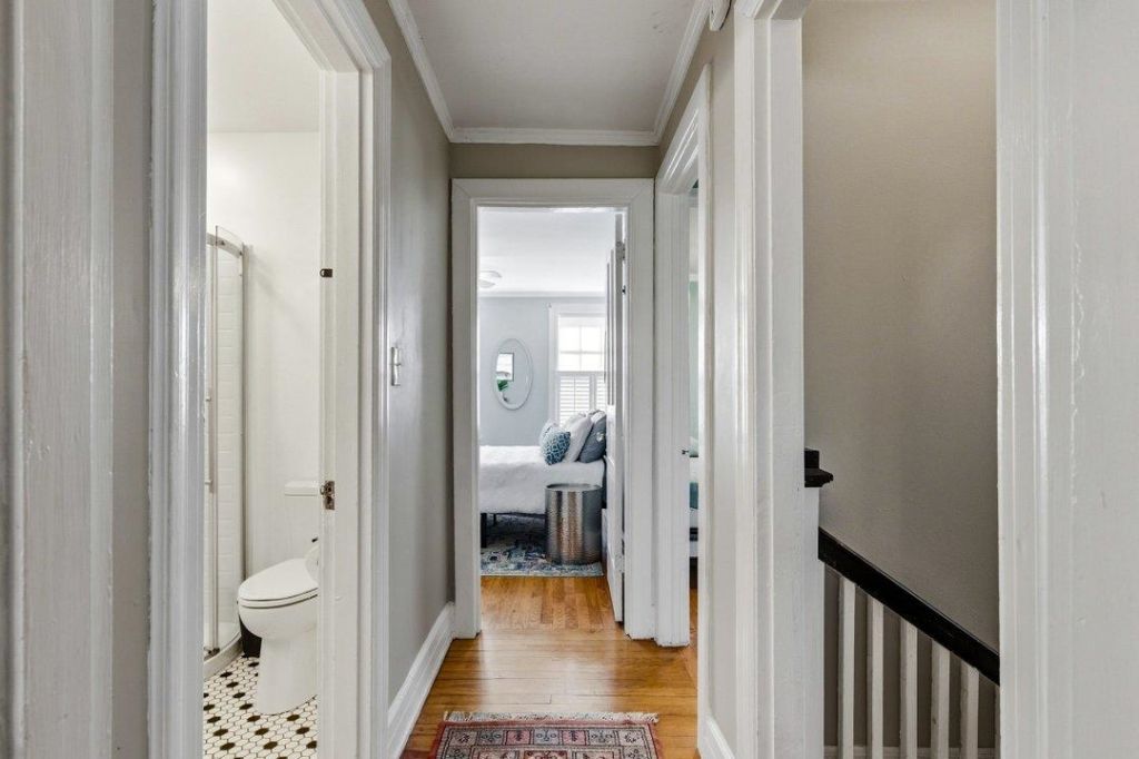 1013 Elm St. Photo 25