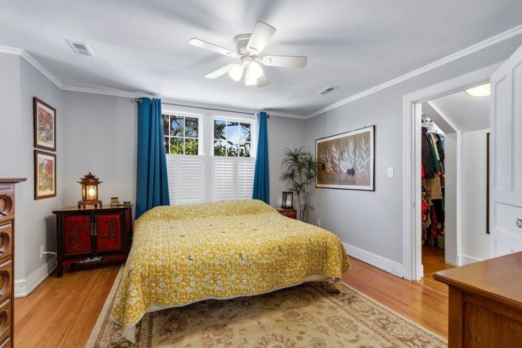 1013 Elm St. Photo 29