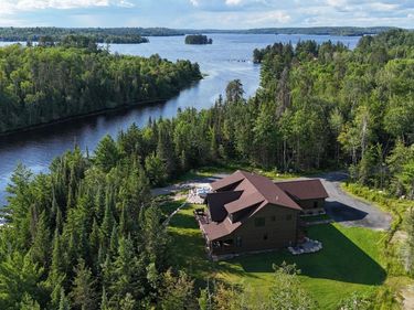 7523 Nelson Road, Crane Lake, MN 55725