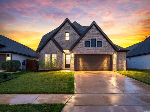 634 Meade Street, New Braunfels, TX 78132