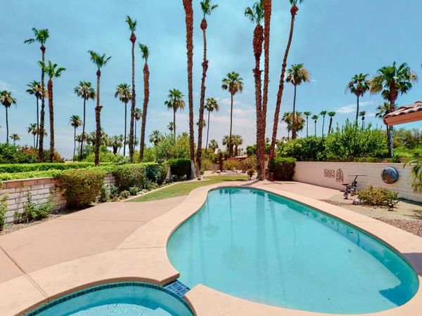 38960 Kilimanjaro Drive, Palm Desert, CA 92211