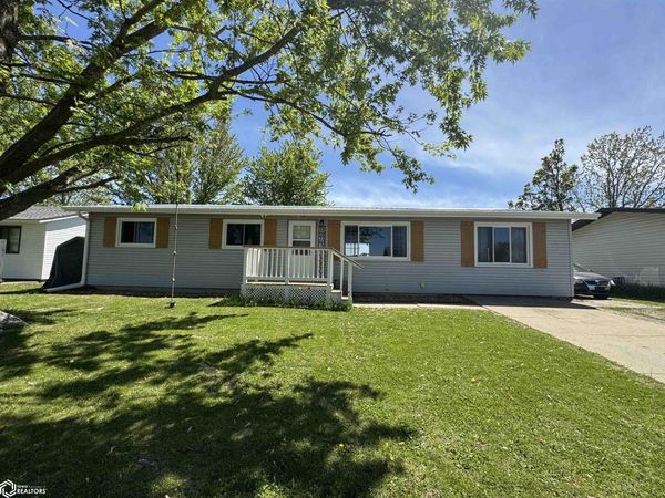 2808 Eastridge Drive, Centerville, IA 52544