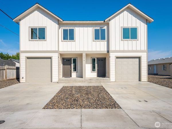 1073 S Grand Drive , Moses Lake, WA 98837