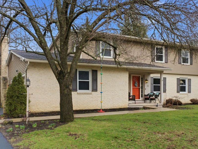 1448 Clubview Boulevard N, Columbus, OH 43235 Photo 1