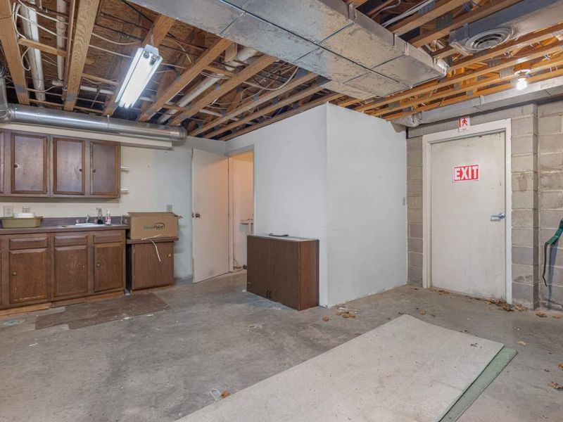 227 E Cecil Street, Springfield, OH 45503 Photo 85