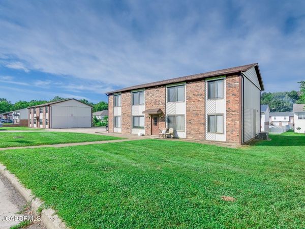 5121 S BROOKS DRIVE, Jefferson City, MO 65109