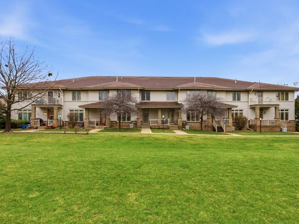 8275 Starr Grass Drive, Madison, WI 53719