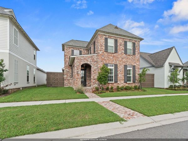 13820 Woody Creek Dr, Baton Rouge, LA 70810
