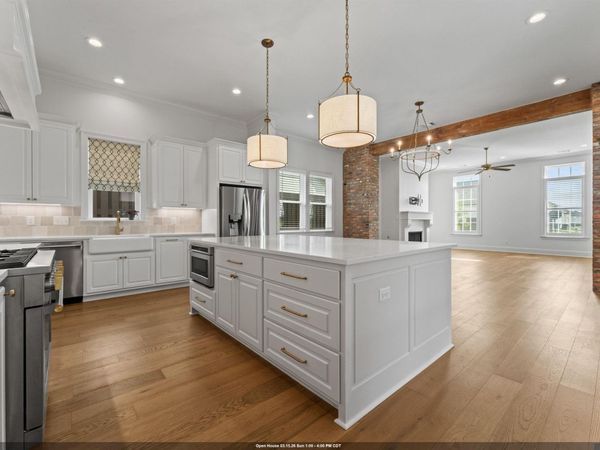 13820 Woody Creek Dr, Baton Rouge, LA 70810