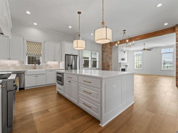 13820 Woody Creek Dr, Baton Rouge, LA 70810