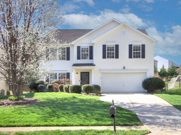 3819 Cameron Creek Drive , Matthews, NC 28105