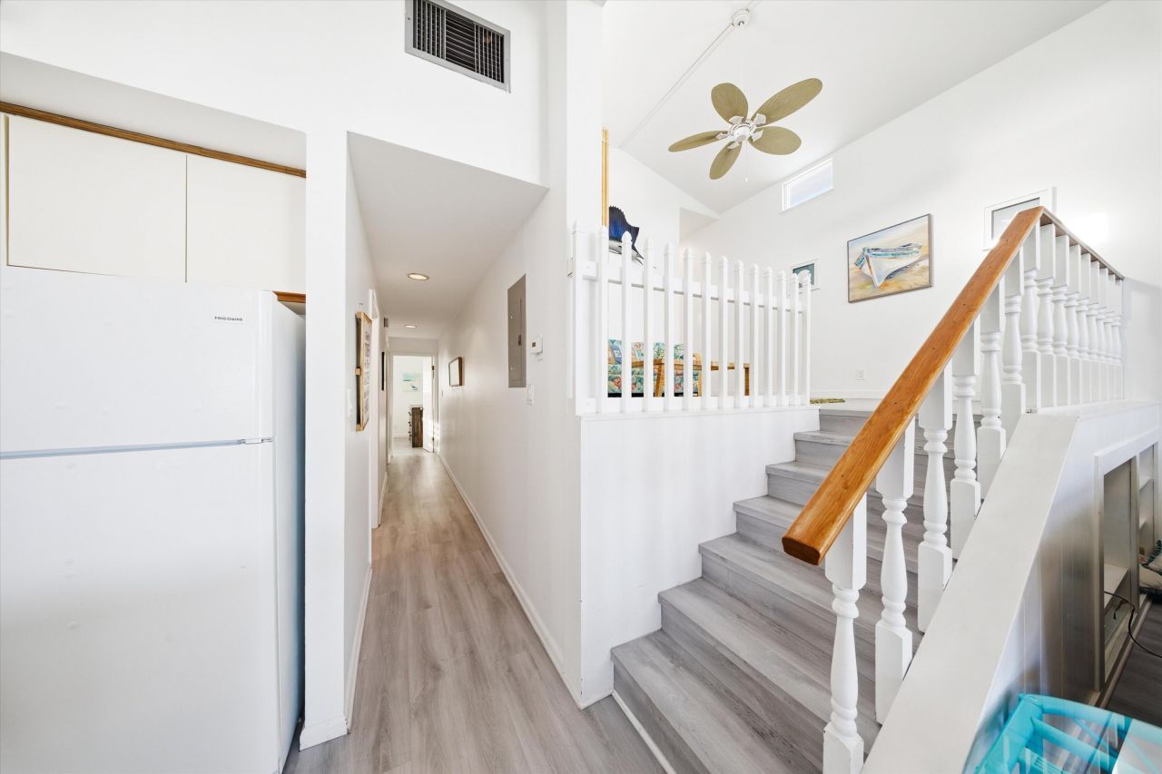 340-350 E Ocean Drive, Key Colony, FL 33051 Photo