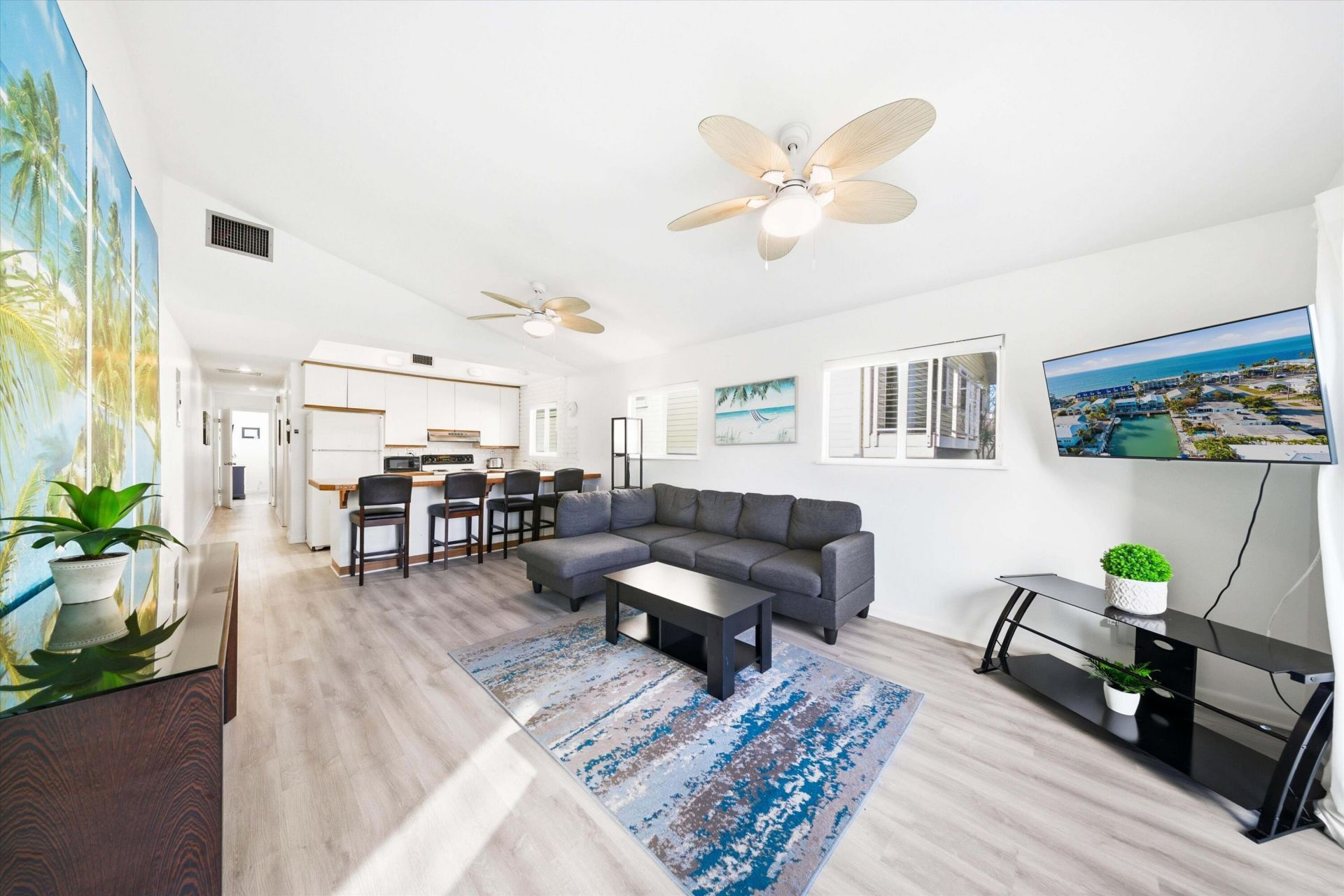340-350 E Ocean Drive, Key Colony, FL 33051 Photo