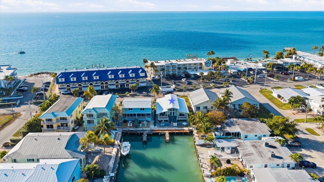 340-350 E Ocean Drive, Key Colony, FL 33051 Photo