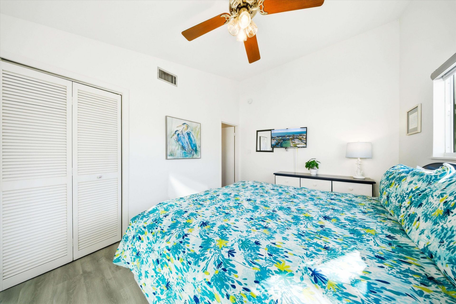 340-350 E Ocean Drive, Key Colony, FL 33051 Photo