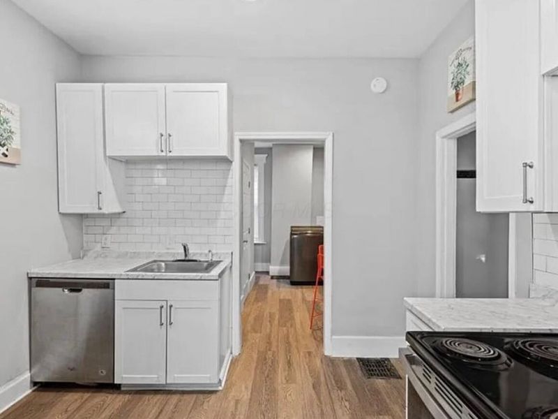 387 E 17th Avenue , Columbus, OH 43201 Photo 5