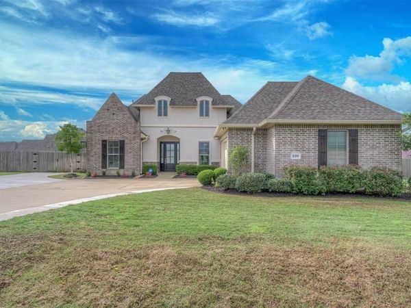 199 Aw Drive , Stonewall, LA 71078