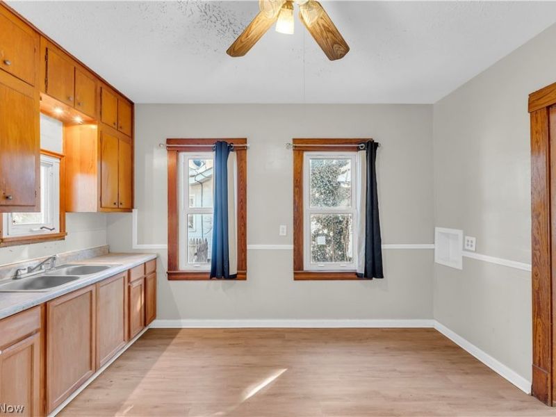 4118 Clybourne Avenue , Cleveland, OH 44109 Photo 11