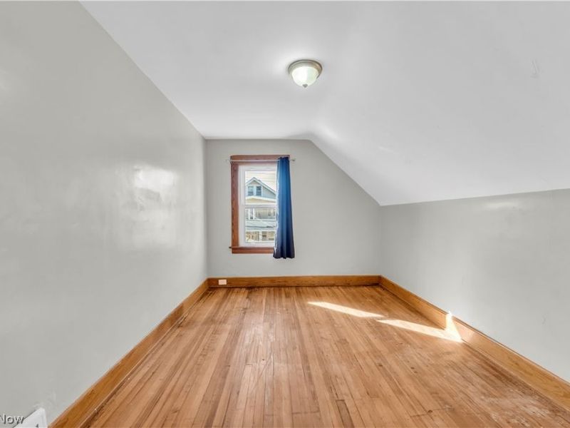 4118 Clybourne Avenue , Cleveland, OH 44109 Photo 16