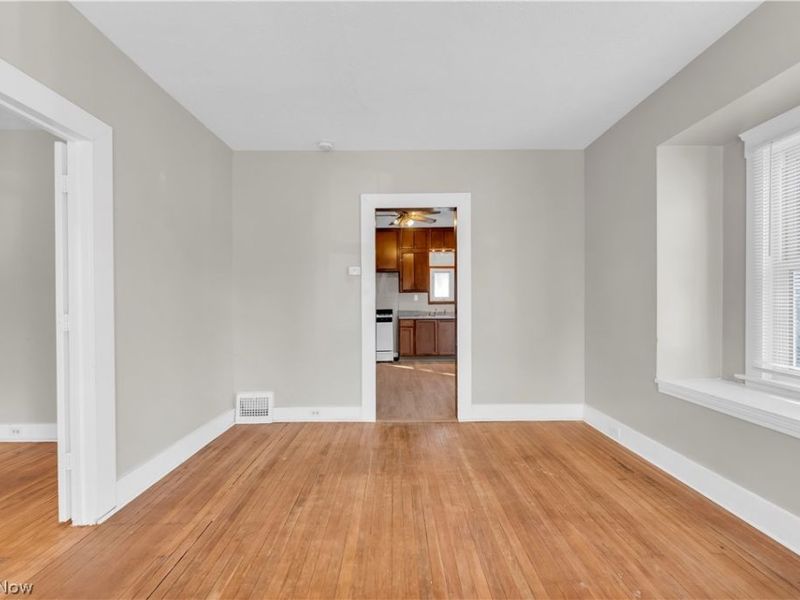 4118 Clybourne Avenue , Cleveland, OH 44109 Photo 6