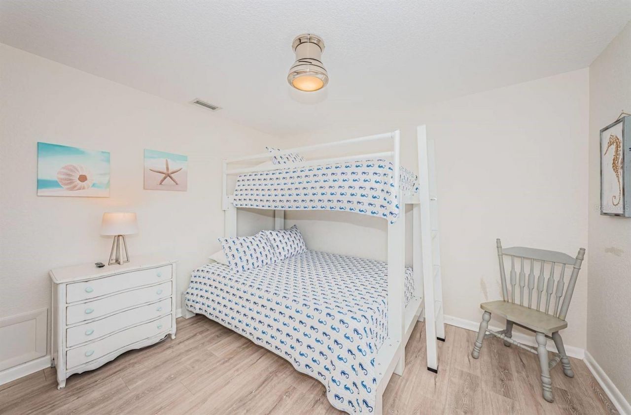 6107 Mirada Circle , Saint Petersburg, FL 33715 Photo