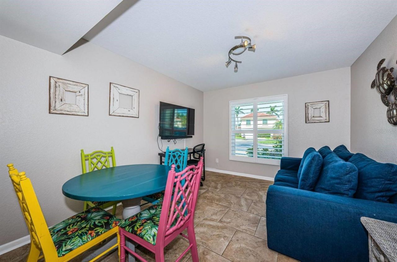 6107 Mirada Circle , Saint Petersburg, FL 33715 Photo