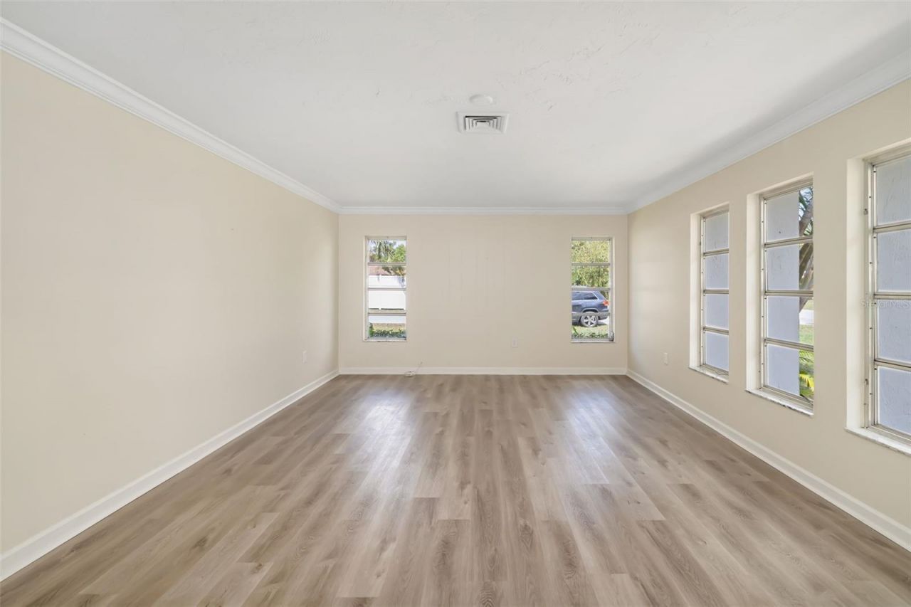 1097 Willis Avenue, Sarasota, FL 34232 Photo