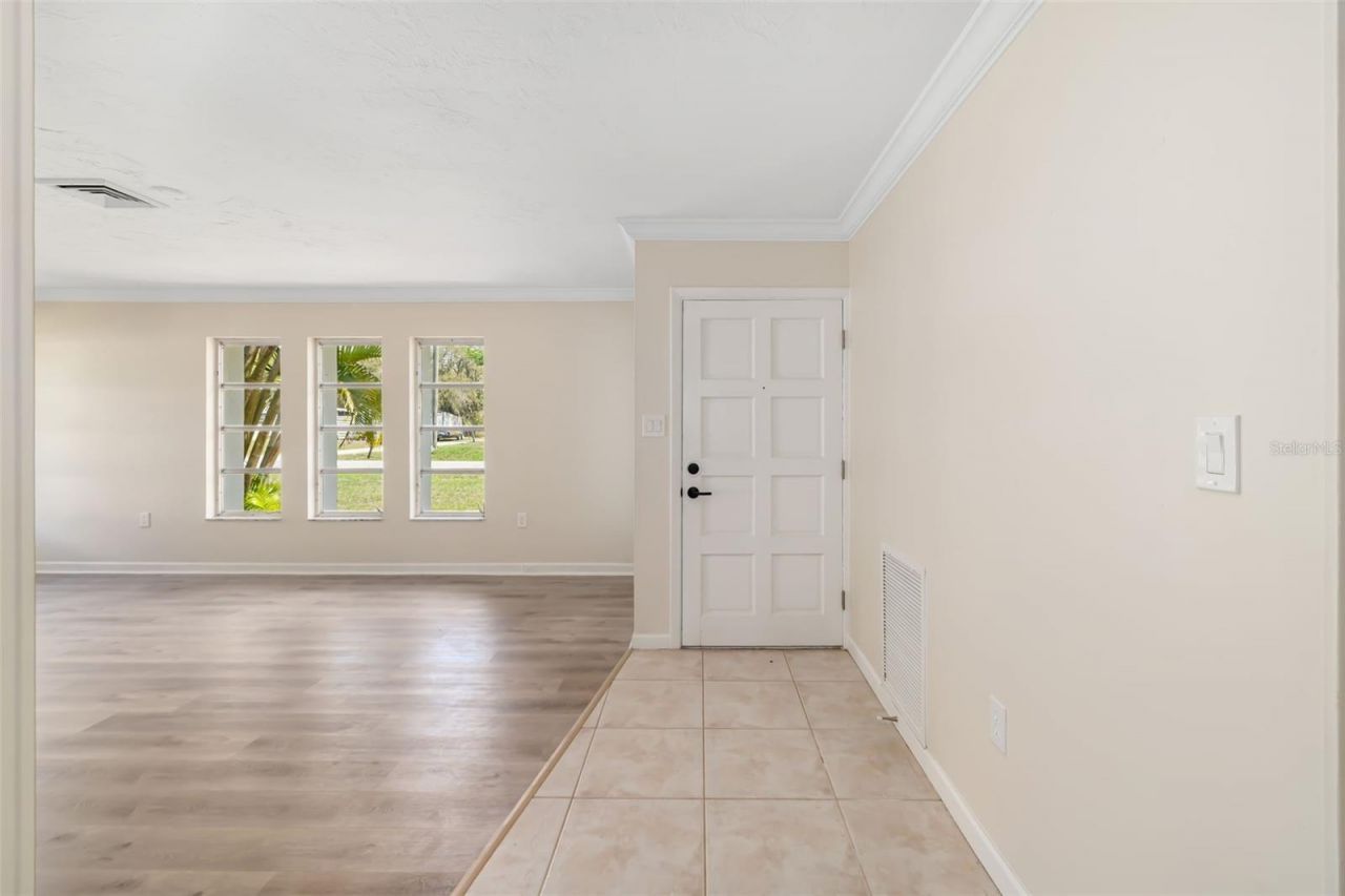 1097 Willis Avenue, Sarasota, FL 34232 Photo