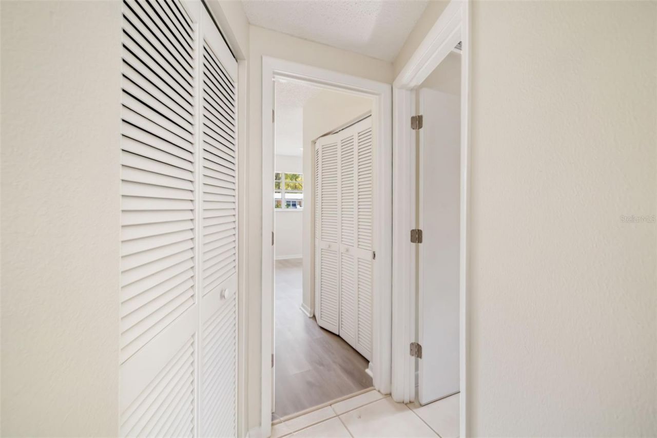 1097 Willis Avenue, Sarasota, FL 34232 Photo