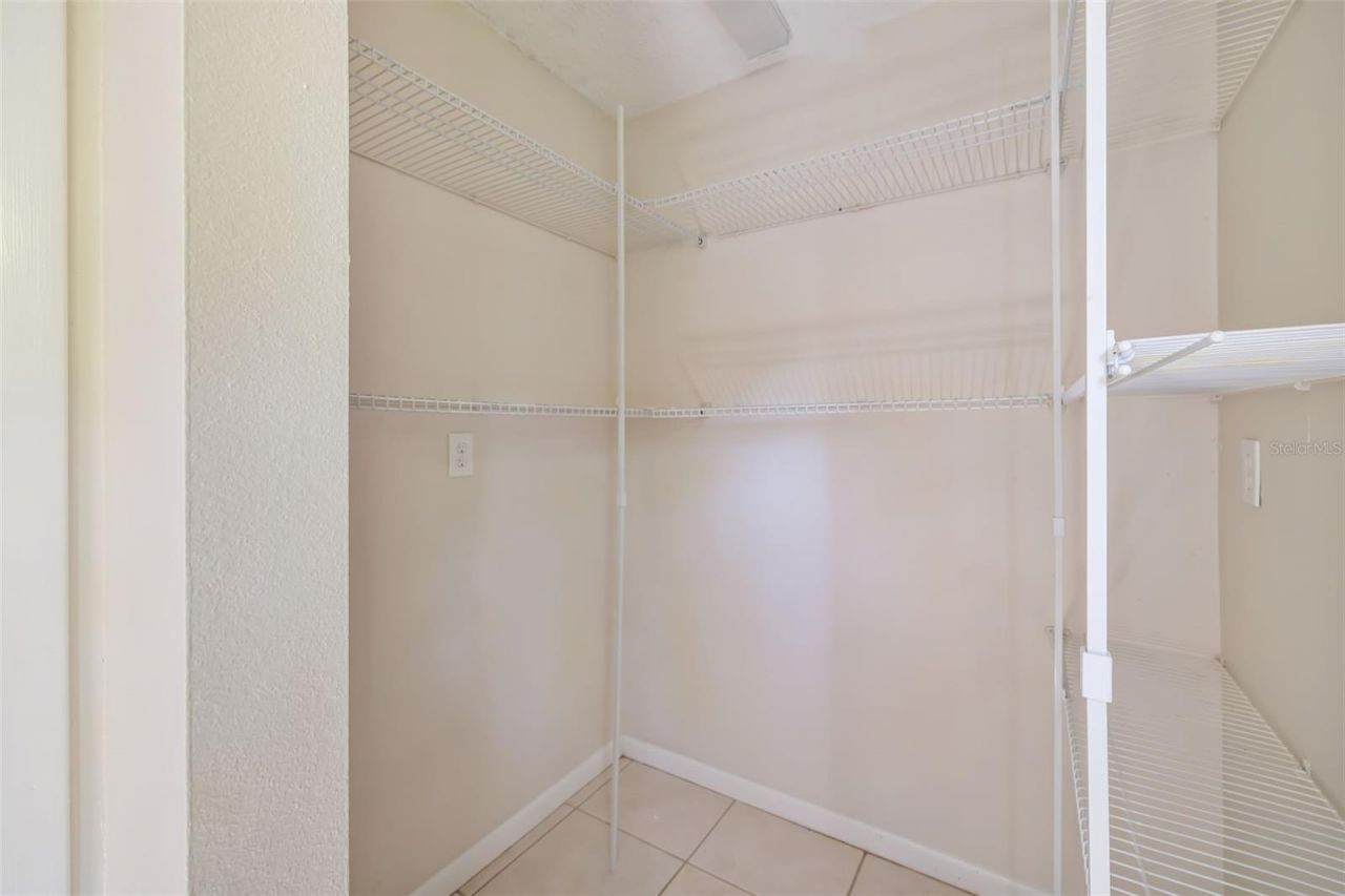 1097 Willis Avenue, Sarasota, FL 34232 Photo