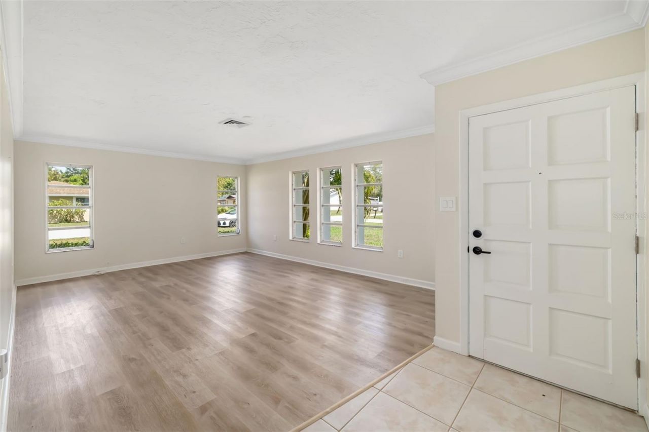 1097 Willis Avenue, Sarasota, FL 34232 Photo