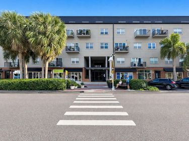 1010 CENTRAL AVENUE , Unit 218, ST PETERSBURG, FL 33705