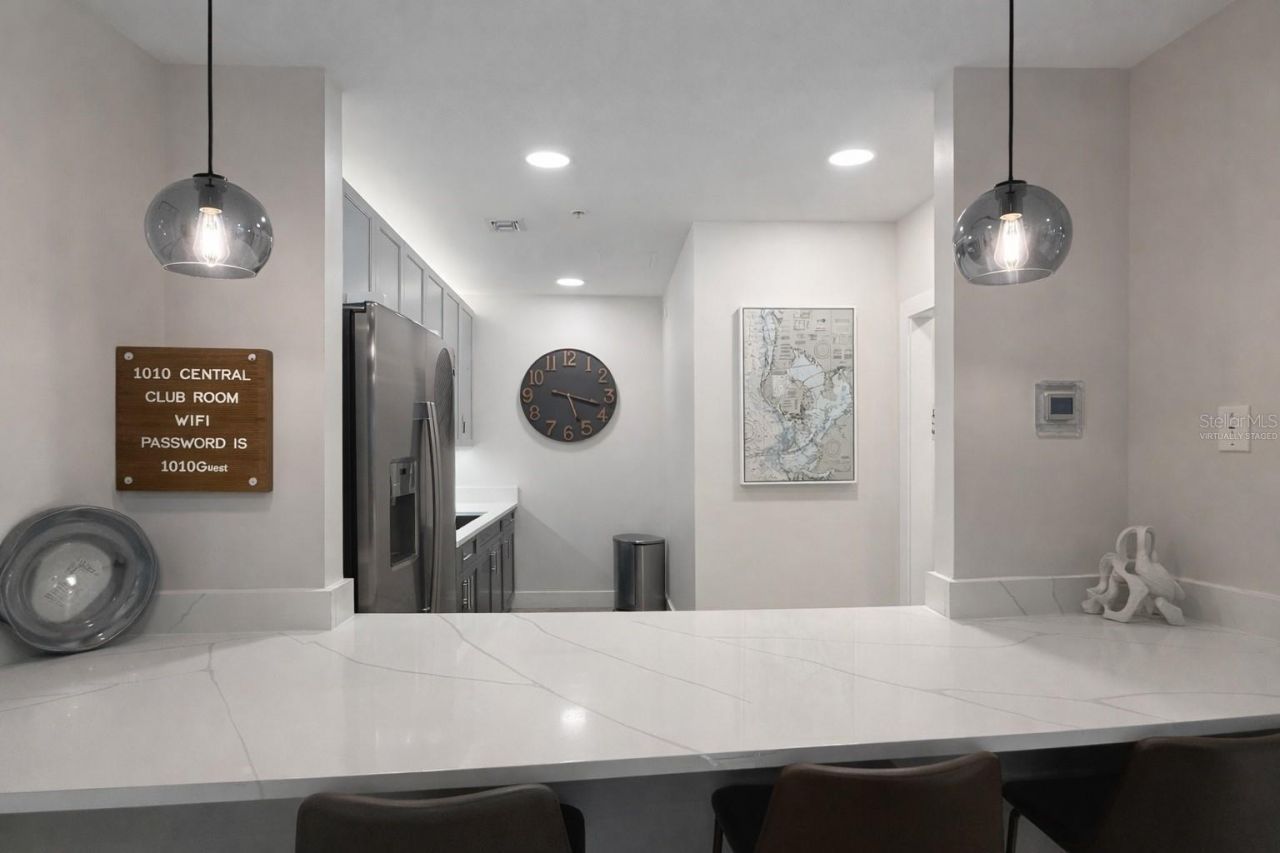 1010 Central Avenue , Unit 218, Saint Petersburg, FL 33705 Photo