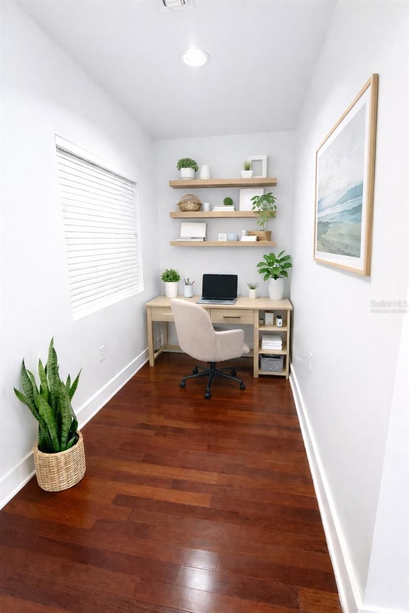 1010 Central Avenue , Unit 218, Saint Petersburg, FL 33705 Photo