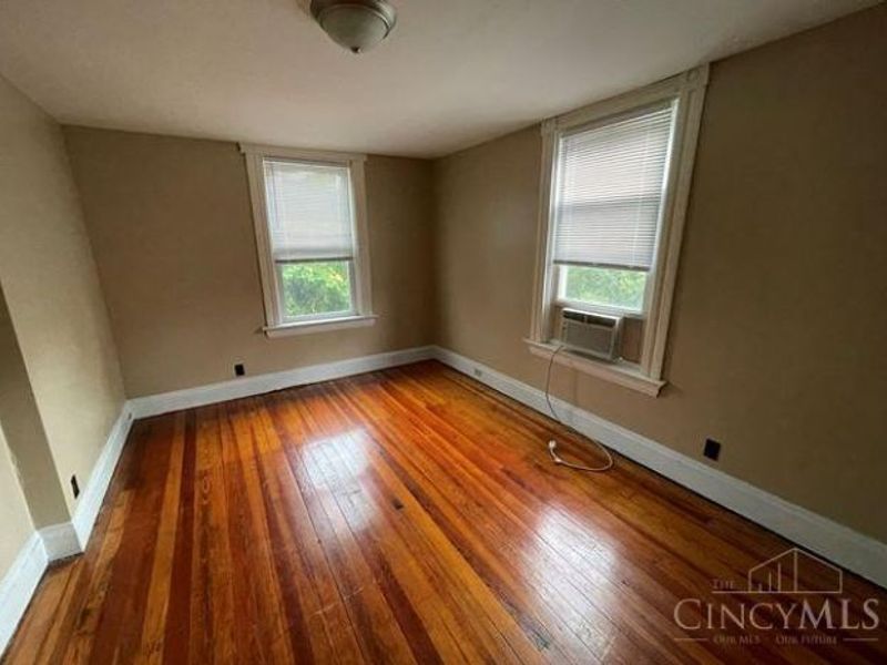 3011 Riddle View Lane, Cincinnati, OH 45220 Photo 6