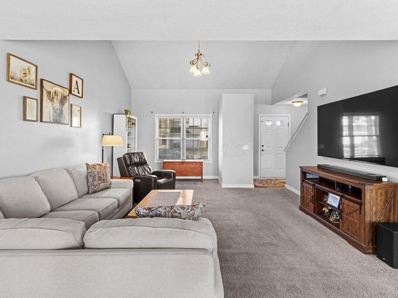 3768 Pendent Lane, Columbus, OH 43207 Photo 5