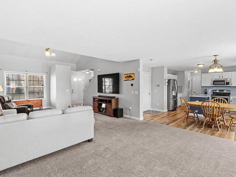 3768 Pendent Lane, Columbus, OH 43207 Photo 6