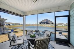 1252 Lady Bird Way photo 4