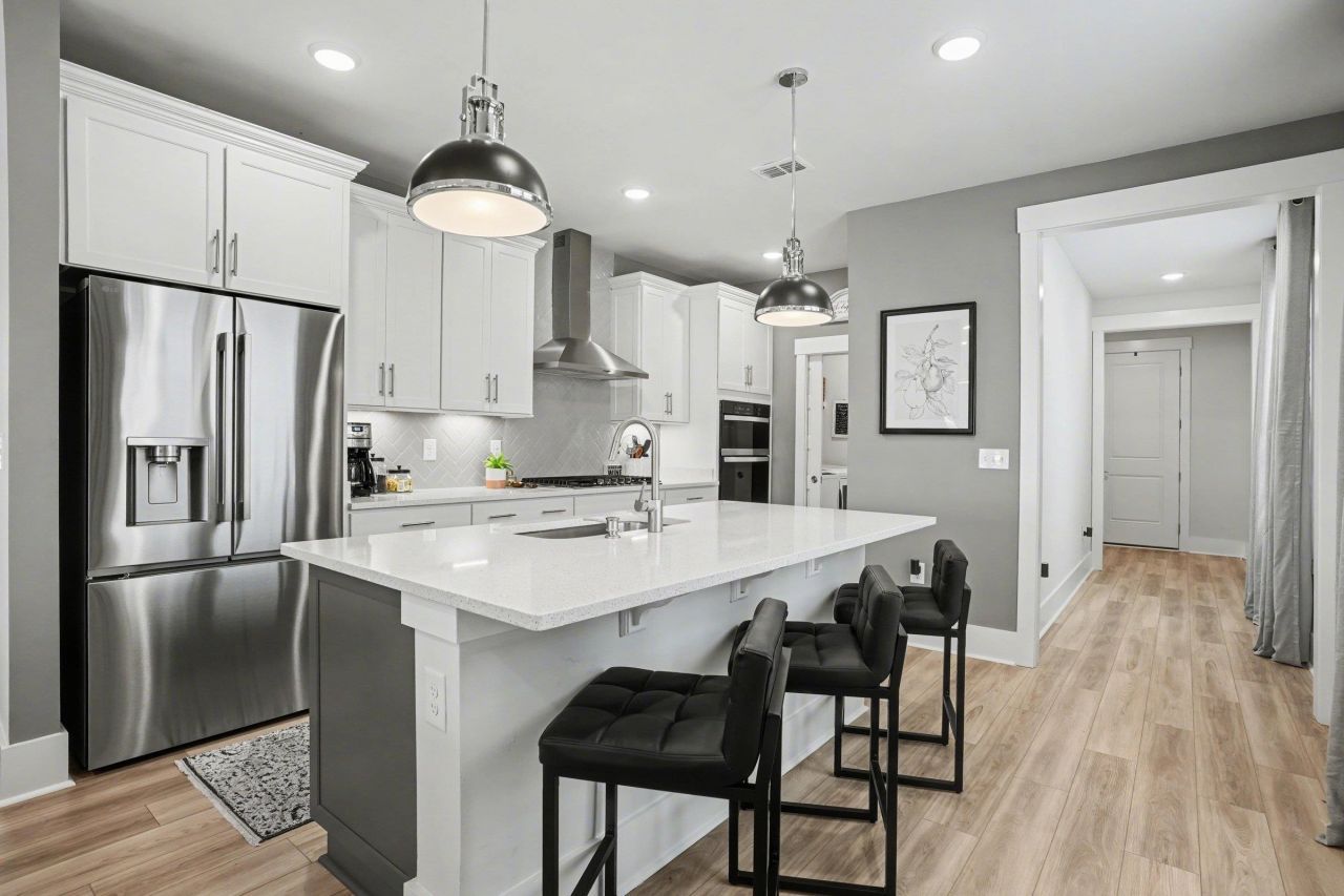 1252 Lady Bird Way Photo 9