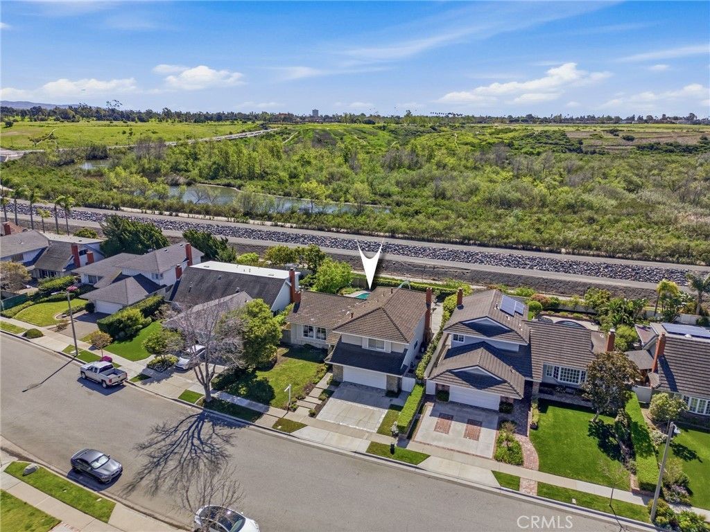2021 Swan Drive, Costa Mesa, CA 92626 Main Photo