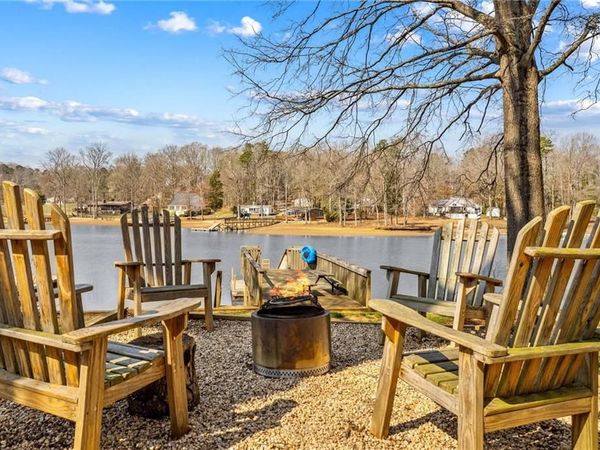 1331 Hickory Point Drive, Lexington, NC 27292