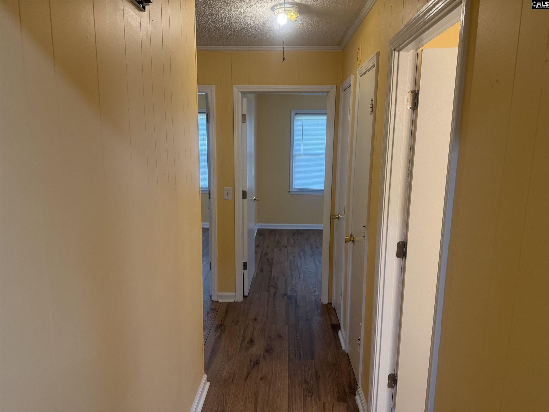 111 Angel Road Photo 16