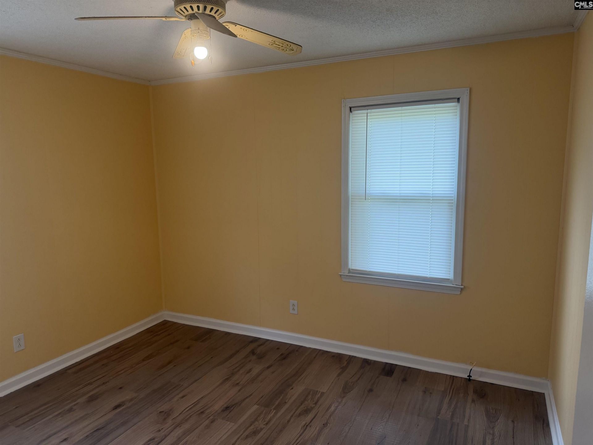 111 Angel Road Photo 22