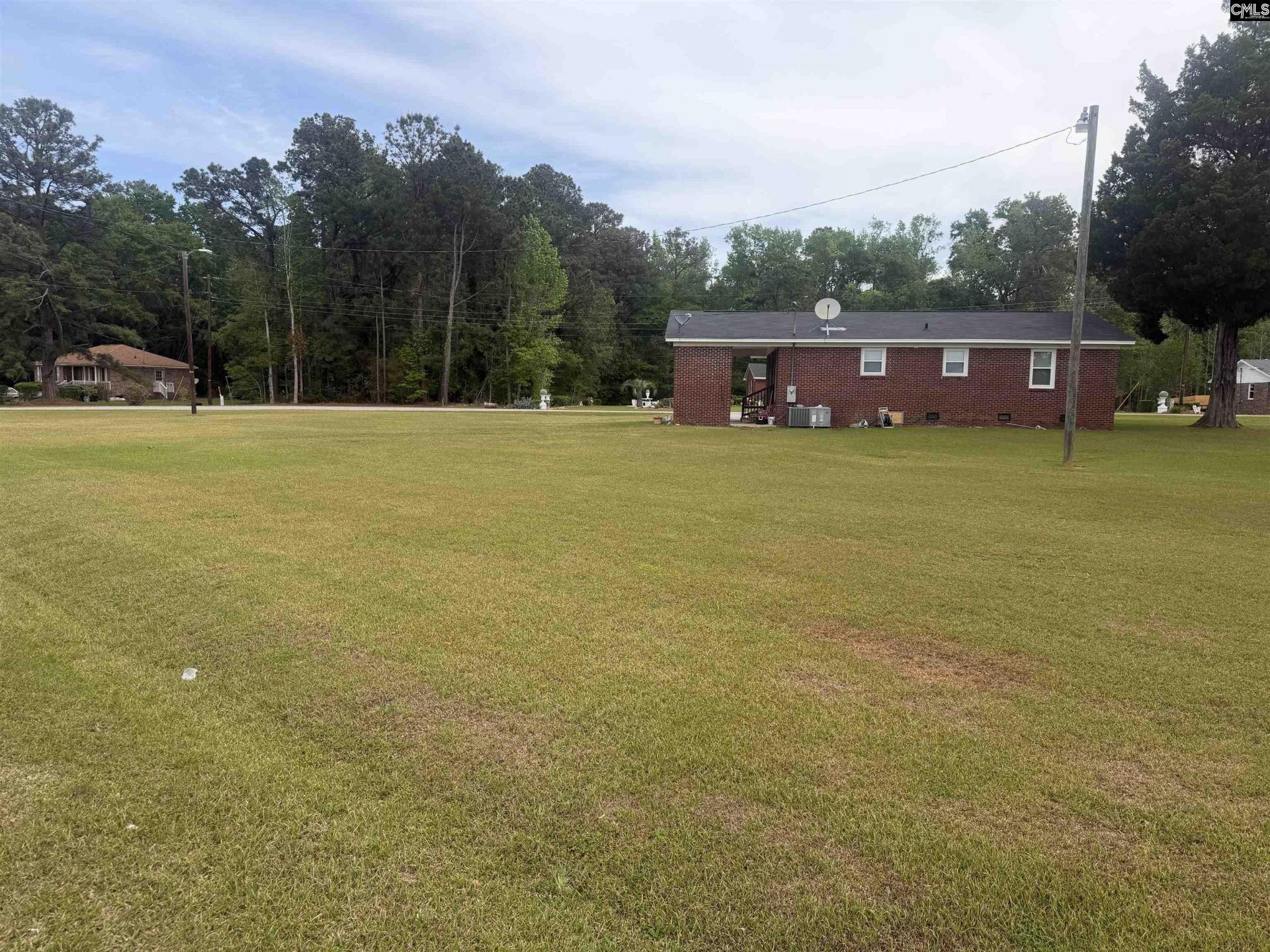 111 Angel Road Photo 7