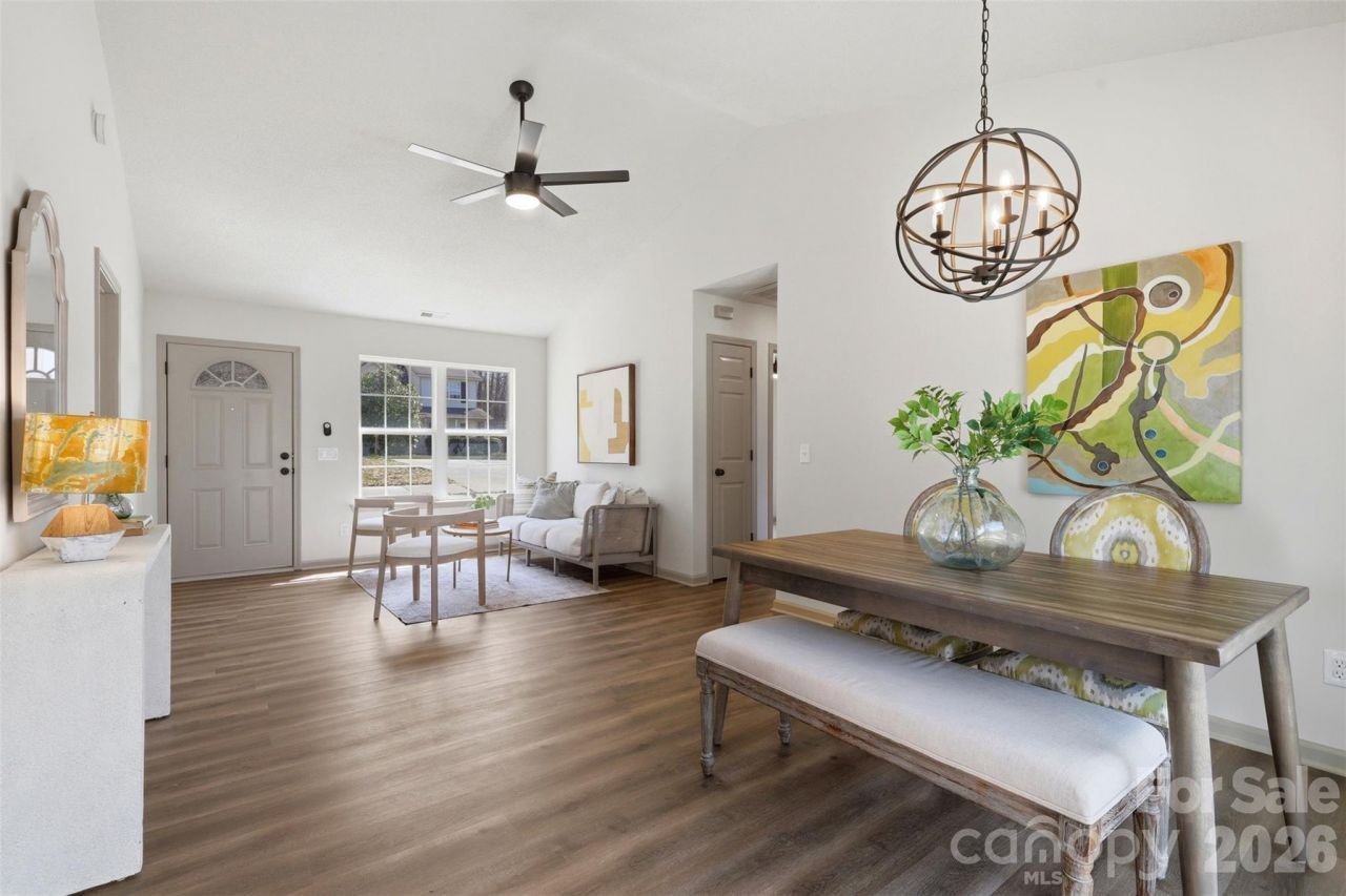 1420 Eagles Landing Drive, Charlotte, NC 28214 Main Photo