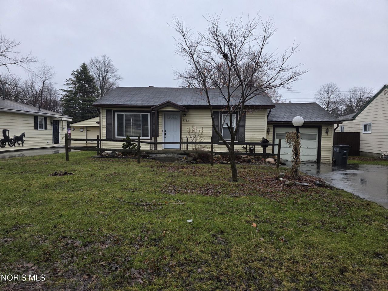 5742 Vail Avenue, Toledo, OH 43623 Main Photo