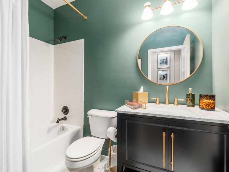 3749 Birkland Circle , Lewis Center, OH 43035 Photo 12