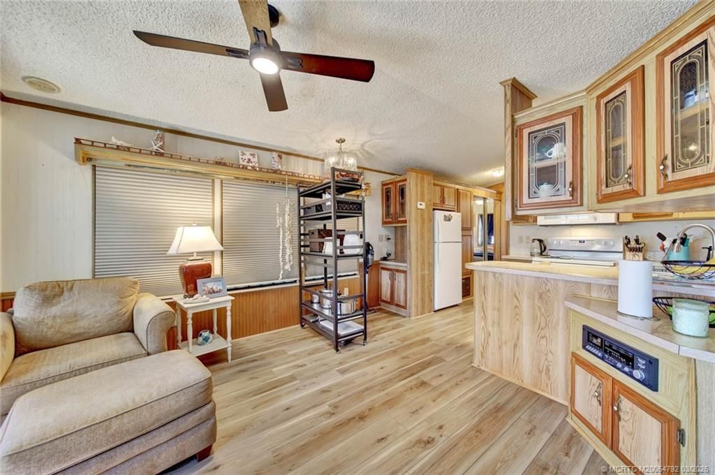 10851 S Ocean Drive, Unit 133, Jensen Beach, FL 34957 Photo